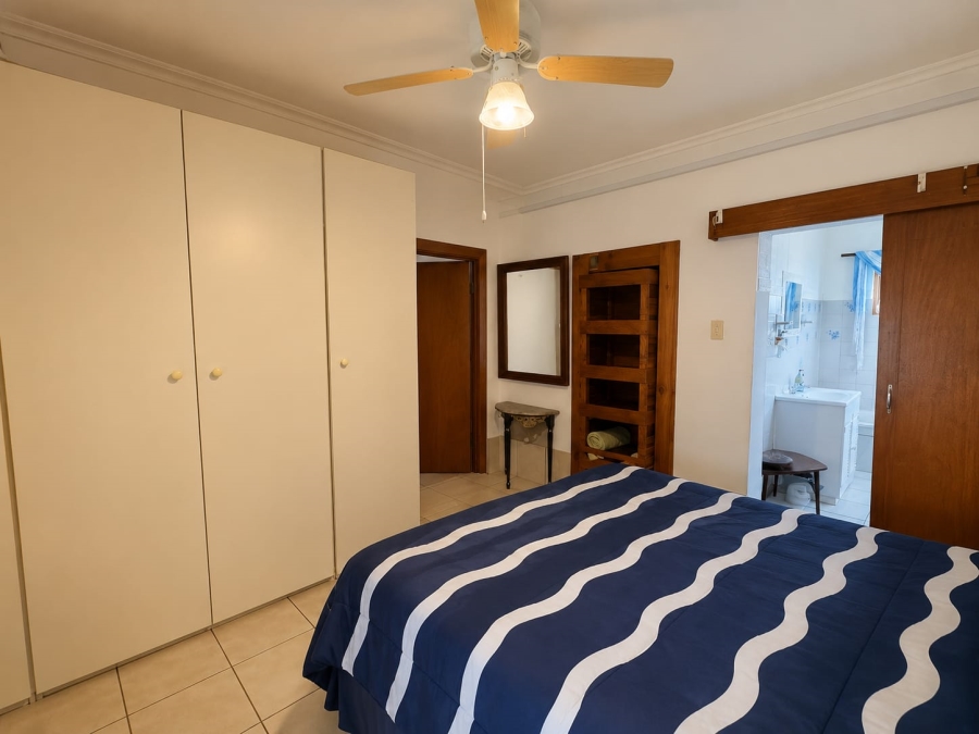 5 Bedroom Property for Sale in Stilbaai Wes Western Cape